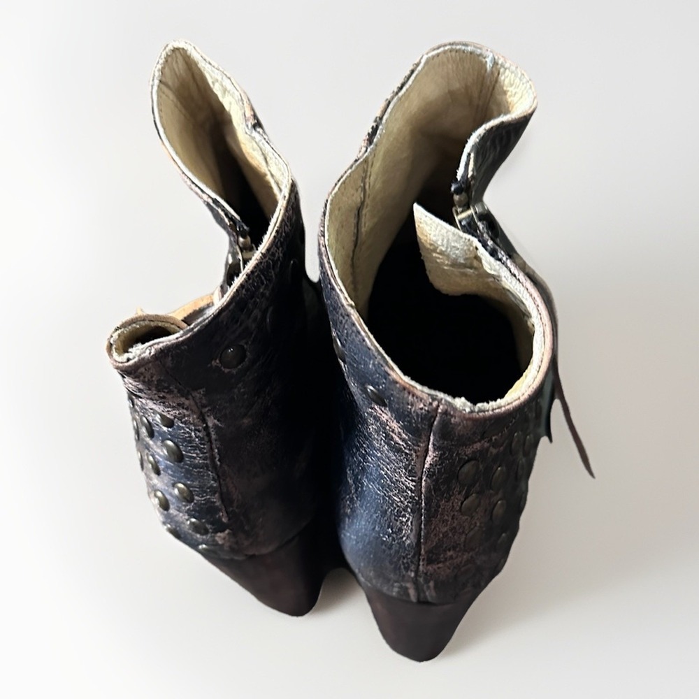 BED STU Cobbler Series Ghent Distressed Studded Ankle Boots Women's Size 9 - Picture 3 of 9